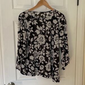 Floral Black and White Women's Top